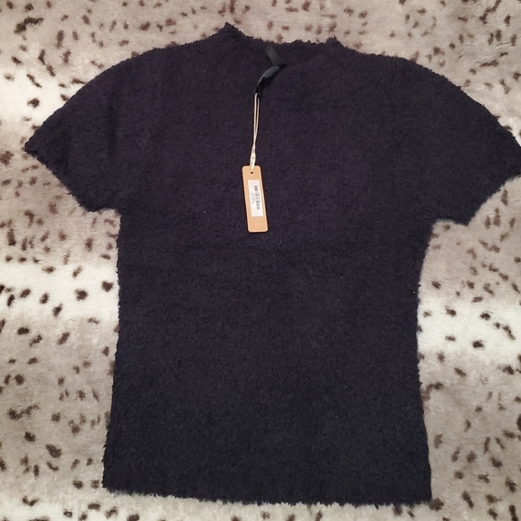 SKIMS Tops - SKIMS Cizy Knit Tee - Small